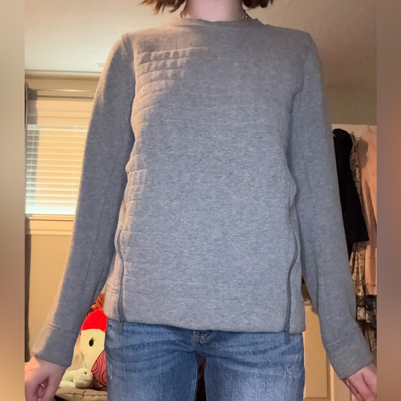 Lululemon quilted pullover sweatshirt size 4 - Picture 1 of 6